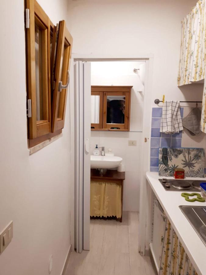Apartment, Super Position Rom